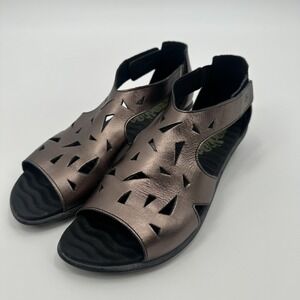 Groundhog Soho Shoes Womens Size 39 Leather Sandals Cutout Comfort Made in Portu